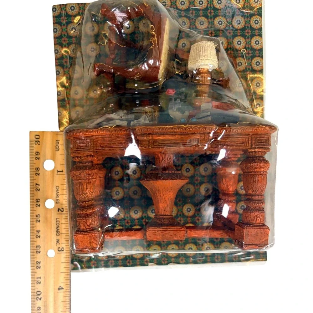 Vintage Miniature Library Desk Diorama Resin Figurine with‎ Chair and Books NIB
